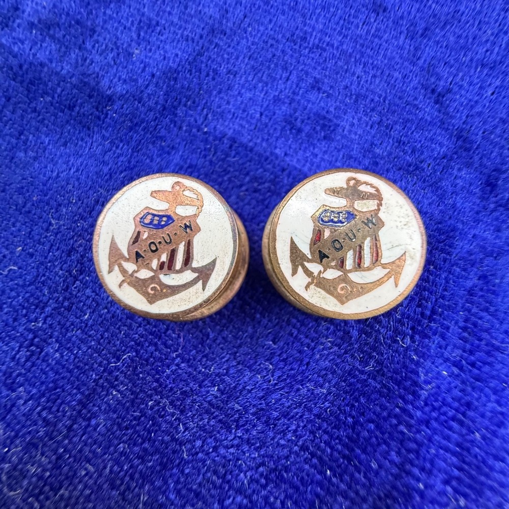 Vintage Estate AOUW Cufflinks Gold Tone Enamel Fraternal Anchor READ